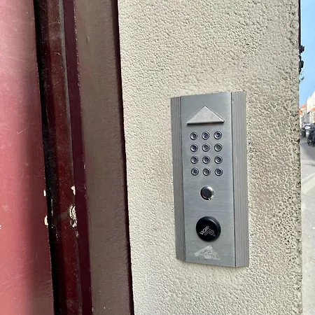 Bagnolet 2 - Kp - Parisian Near Père Lachaise For 2 Pers Appartamento